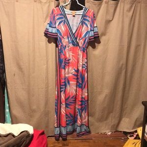 NEVER WORN maxi dress